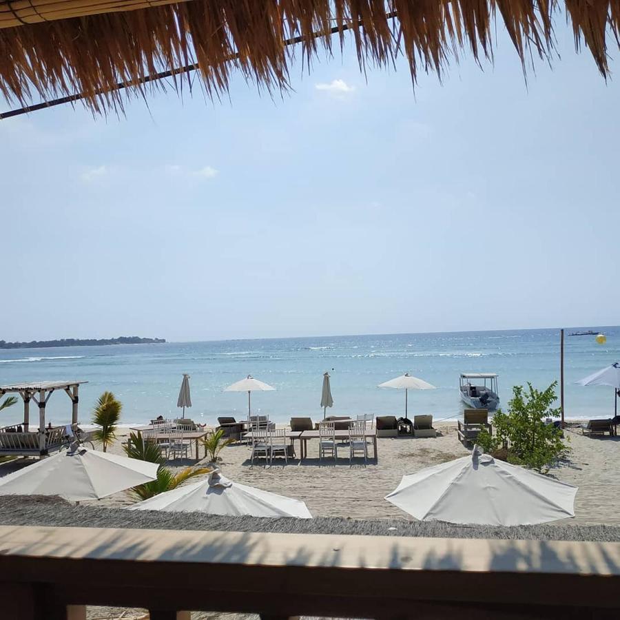 Puri Air Beach Resort & Spa Gili Air Esterno foto